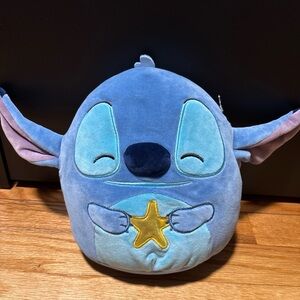 stich disney squismallow nwt